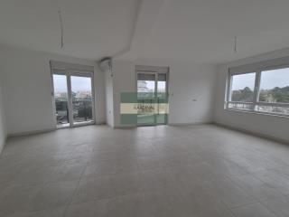 stanovi   Paraćin  -    