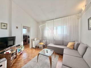 stanovi   Beograd  Skojevsko naselje    Luke Vojvodića