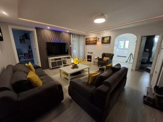 stanovi   Beograd  FON    