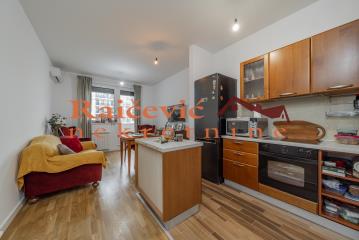 stanovi   Beograd  Učiteljsko naselje    Mirka Sandica