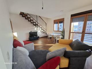 stanovi   ZLATIBORSKI OKRUG  Palisad    Ćaldov put