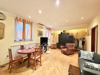 stanovi   Beograd  Zeleno brdo    Ilindenska