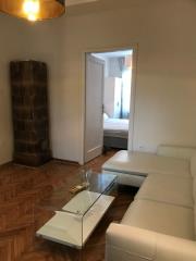 stanovi   Beograd  Ekonomski fakultet i Savski Trg    Risanska