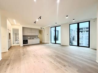 stanovi   Beograd  Kalemegdan    Cara Uroša