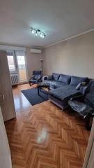 stanovi   Beograd  Banovo brdo    Požeška