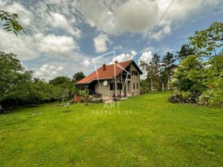 kuće   Beograd  Sopot okolina    Kosmajski venac