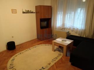 stanovi   Beograd  Zemun centar    Milana Uzelca