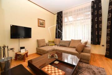 stanovi   ZLATIBORSKI OKRUG  Palisad    Andrije Jevremovića