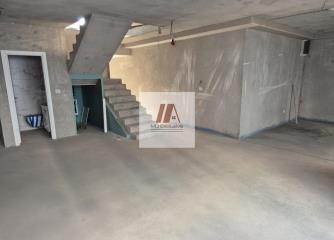 poslovni prostor   Beograd  Dušanovac    Ozrenska