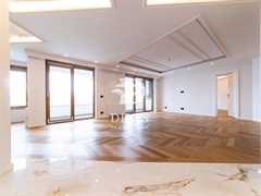 stanovi   Beograd  Hram    Stojana Protića