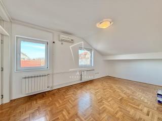 stanovi   Beograd  Cerak    Stojana Matića