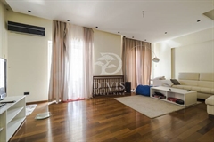 kuće   Beograd  Autokomanda    Dinarska 