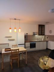 stanovi   Beograd  Naselje Save Kovačević    Crnogorska