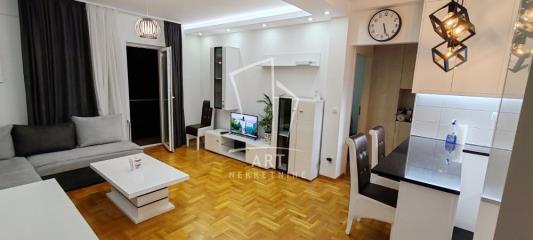 stanovi   Beograd  Altina    Jovana Raškovića