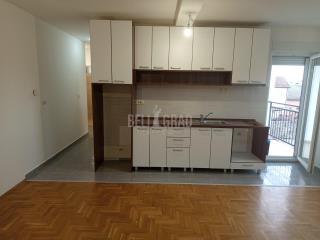 stanovi   Beograd  Batajnica    Braće Mihajlović Tripić