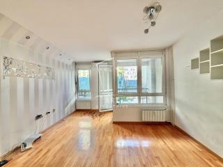 stanovi   Beograd  Naselje Dr Ivan Ribar    Mileve Marić Ajnštajn