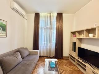 stanovi   Beograd  Skadarlija    Cetinjska