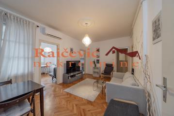 stanovi   Beograd  Kalenić    Molerova