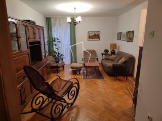 stanovi   Beograd  Banovo brdo    Valjevska