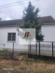 stanovi   Beograd  Borča    Cevenka