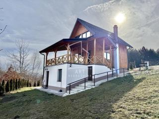 kuće   ZLATIBORSKI OKRUG  Gajevi    Gajevi
