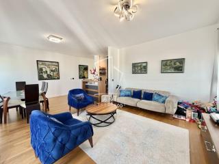 stanovi   Beograd  Meandri    Banijska