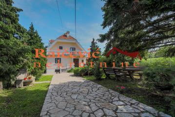 kuće   Beograd  AVALA    Pilota Rajka Cvetica