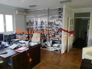 poslovni prostor   Beograd  Pašino i Lekino brdo    Dragacevska