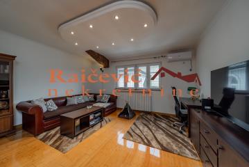 stanovi   Beograd  Zemun Gornji grad    Medlinska