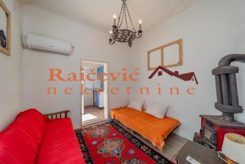 stanovi   Beograd  Čukarička padina    Radnicka