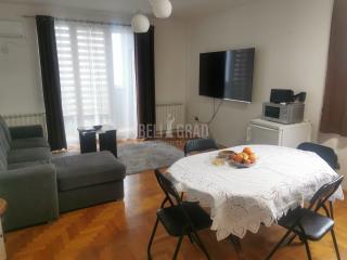 stanovi   Beograd  Petlovo Brdo    Tuzlanska