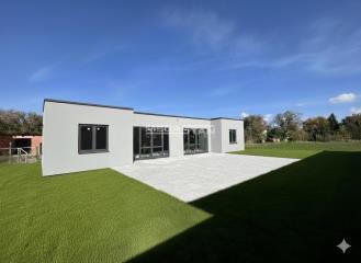 kuće   JUŽNO-BANATSKI OKRUG  Ivanovo    