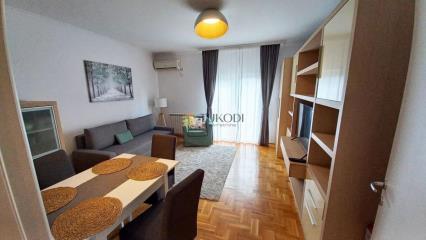stanovi   Beograd  -    