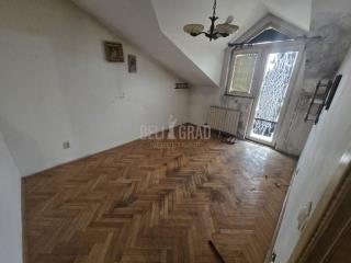 stanovi   Beograd  Bogoslovija    Bata Lakina