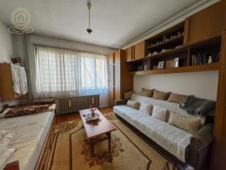 stanovi   Novi Sad  -    