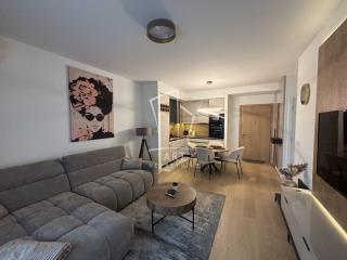 stanovi   Beograd  Beograd na vodi    Luke Ćelovića Trebinjca