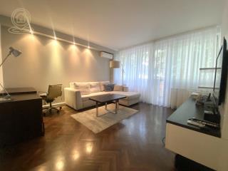 stanovi   Beograd  Hotel Yu i Stari merkator    