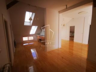 stanovi   Beograd  Dedinje    Šolina