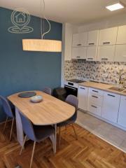 stanovi   Novi Sad  -    