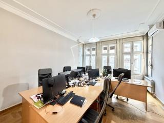 poslovni prostor   Beograd  Skadarlija    Bulevar Despota Stefana