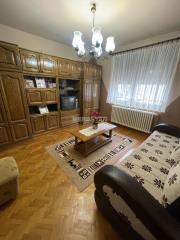 kuće   SREDNJE-BANATSKI OKRUG  Centar    Ive Lole Ribara