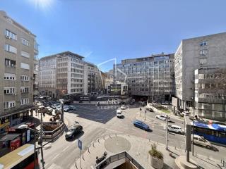 poslovni prostor   Beograd  Politika    Dečanska