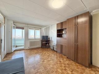 stanovi   Beograd  Savski blokovi (44 45 70 70a)    Jurija Gagarina