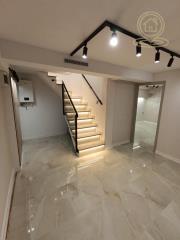 poslovni prostor   Novi Sad  -    