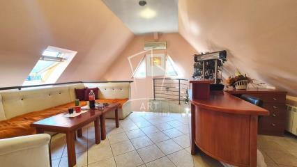 poslovni prostor   Beograd  Zemun centar    Bežanijska