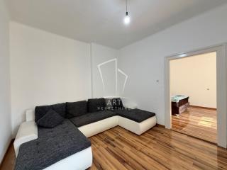 stanovi   Beograd  Južni bulevar    Maksima Gorkog