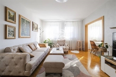 stanovi   Beograd  Sava centar (Blok 19 do 23)    Antifašističke borbe