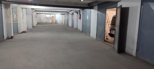 garaža   Novi Sad  -    