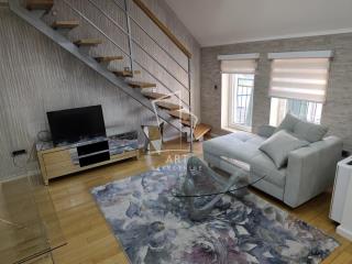 stanovi   Beograd  Bogoslovija    Sloga