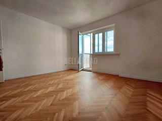 stanovi   Beograd  Kalenić    Maksima Gorkog